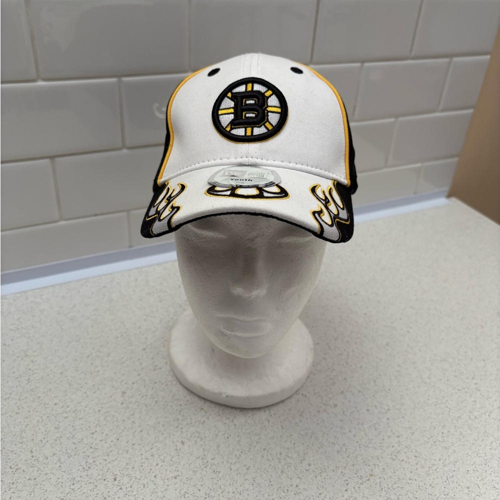 New Era Boston Bruins Hat SnapBack Flame Youth NHL Adjustable New